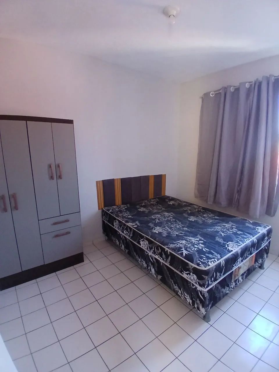 Alugo Quarto Mobiliado para Mulheres - Foto 4
