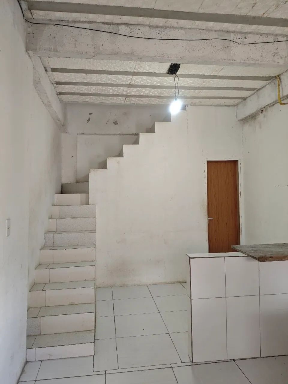 Vendo ou troco casa no bairro Shell - Foto 4