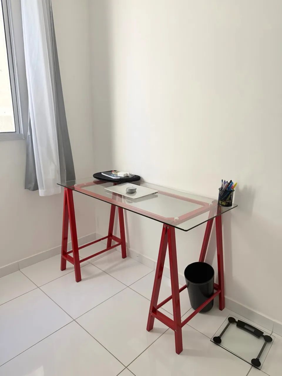 Mesa de estudos - Foto 2