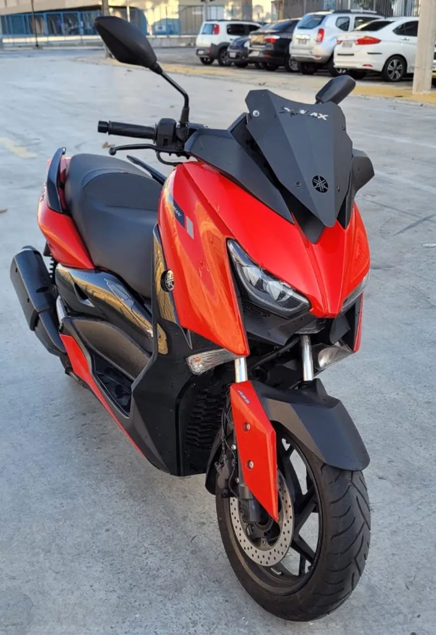 YAMAHA XMAX ABS Scooter - Foto 4