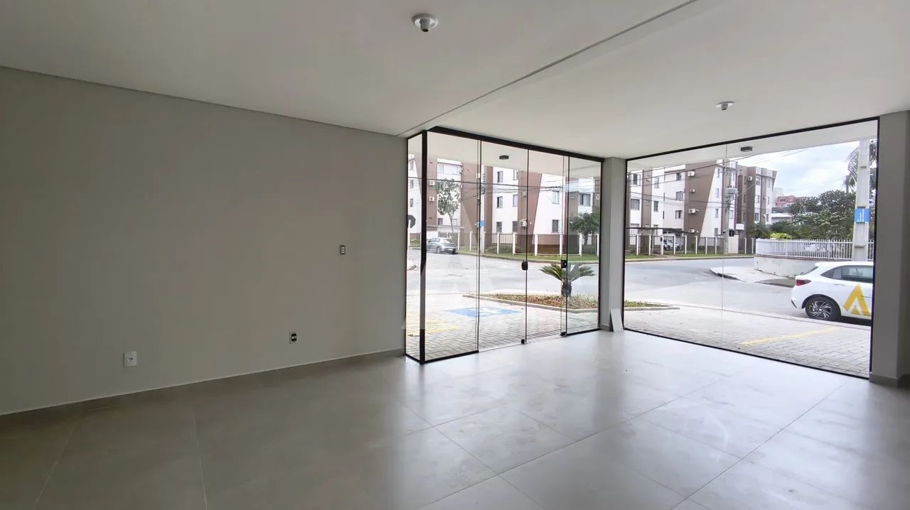 SALA COMERCIAL DE 53 METROS QUADRADOS NO BAIRRO COSTA E SILVA - Foto 2