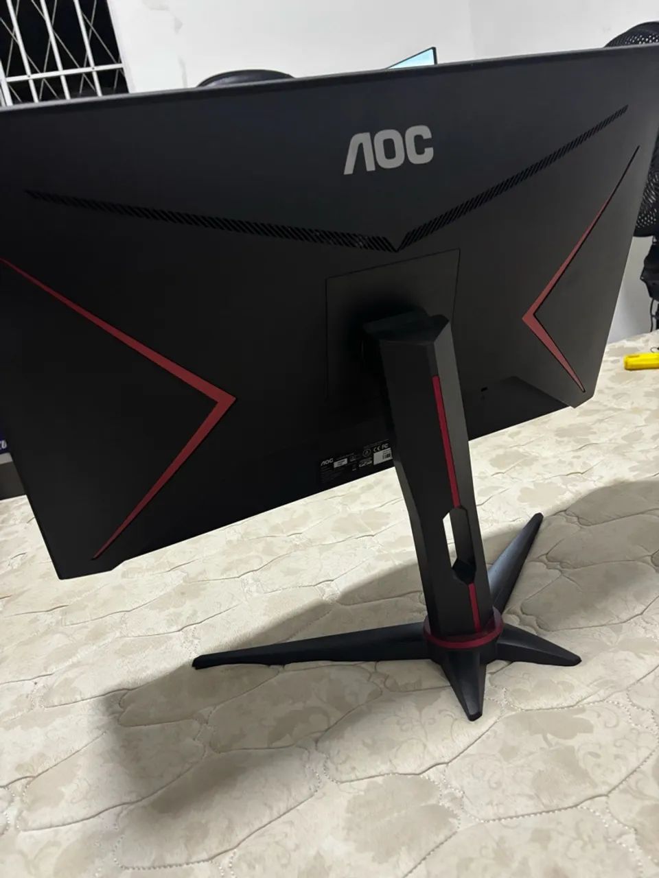 Monitor 27 AOC  - Foto 3