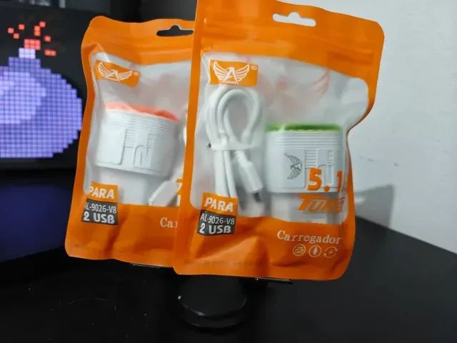 Carregador e Cabo USB para Celular - Novo - Foto 2