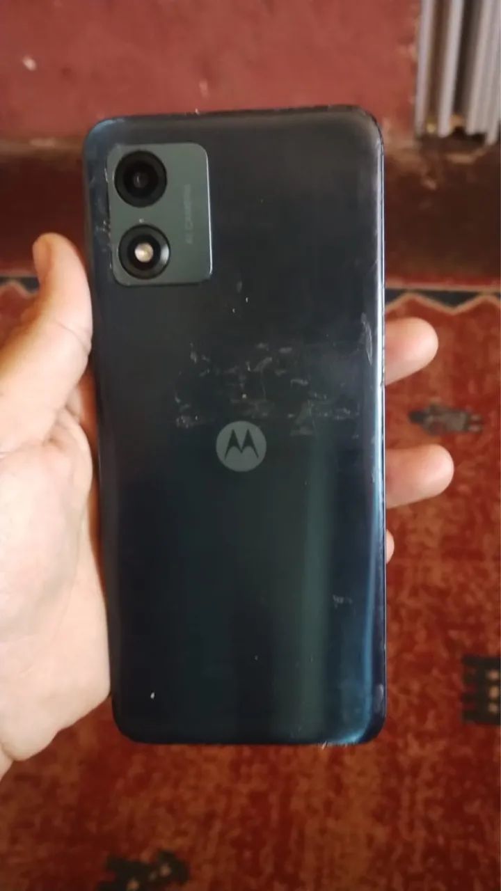 CELULAR MOTO E13