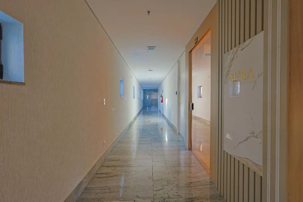 CONJUNTO DE SALAS COMERCIAS 200m² - VALE DO SERENO