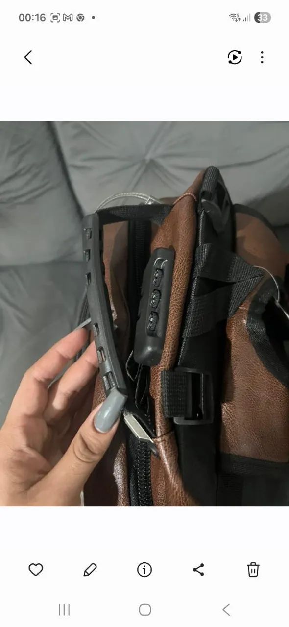 Bolsa de couro grande com cadeado de segurança incluso  - Foto 2