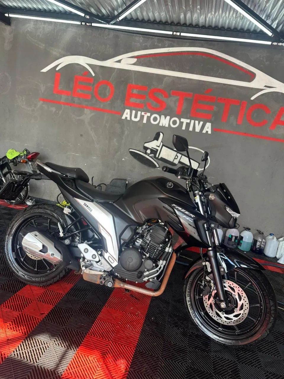 Vendo moto 