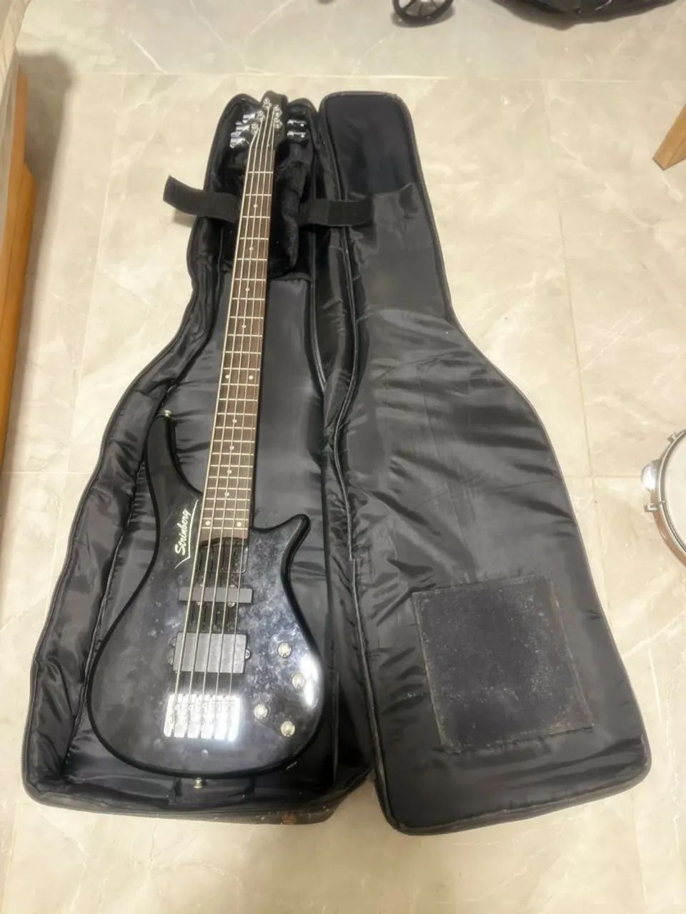 Baixo Strinberg Com caixa amplificada e capa RockBag original kit completo  - Foto 3