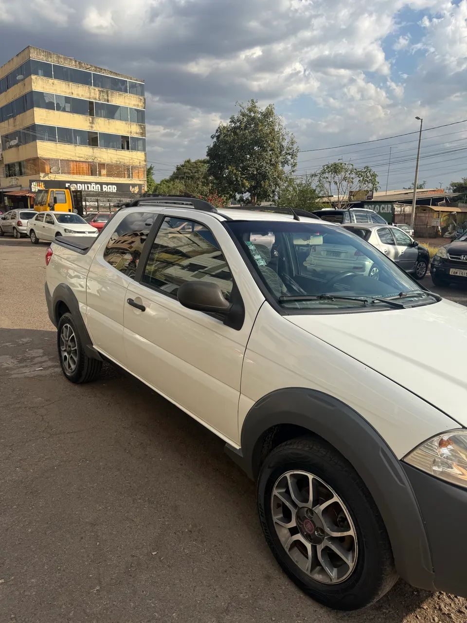 Fiat Strada Working 1.4 MPI Fire Flex 8V CD 2015 - Foto 4