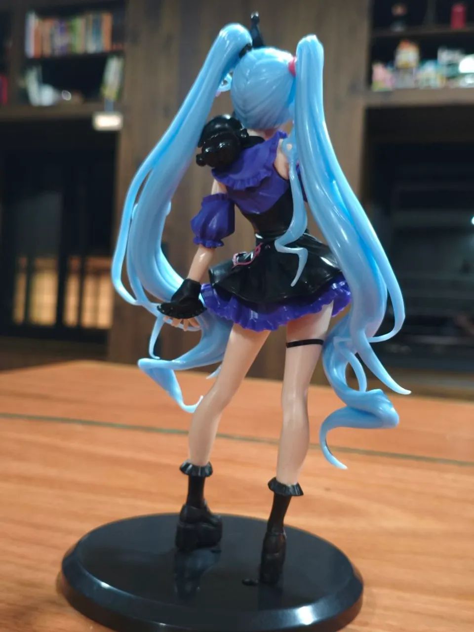 Figure da Hatsune Miku com Kuromi - Foto 3