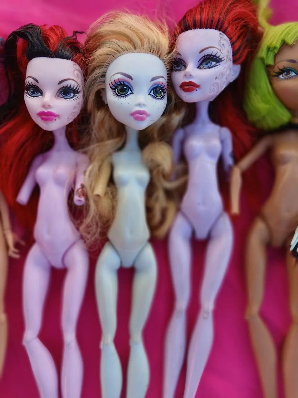 Lote de Monster High sucatinhas  - Foto 4