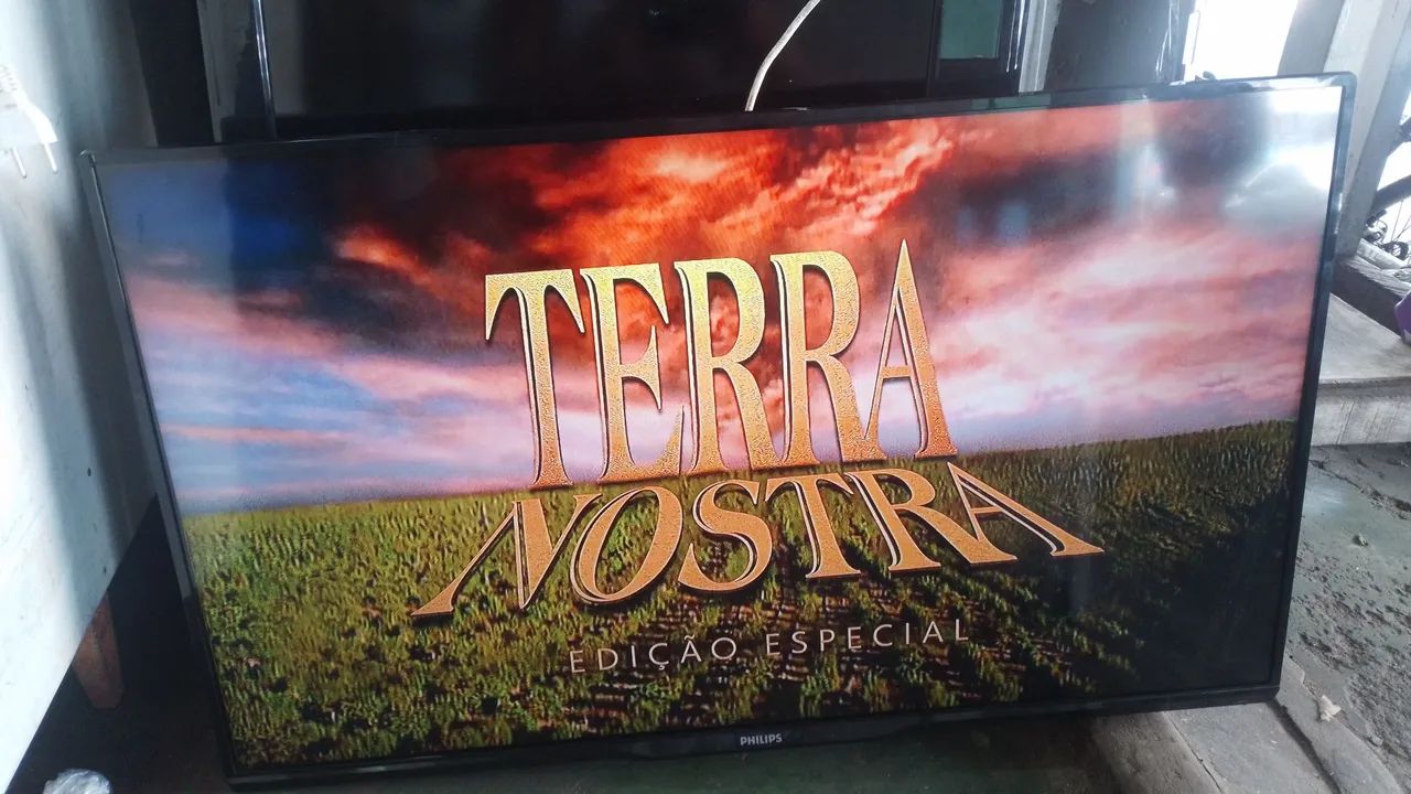 VENDO TV PHILIPS LCD/LED 39 POLEGADAS. 