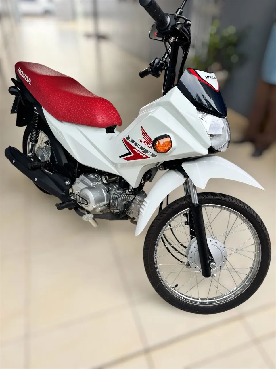 Honda POP 125cc 750km rodados ? praticamente zero - Foto 3