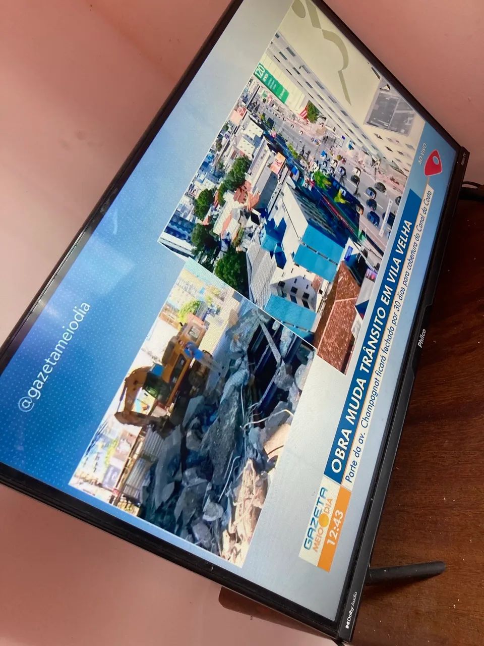 TV 32  não é smart  - Foto 2