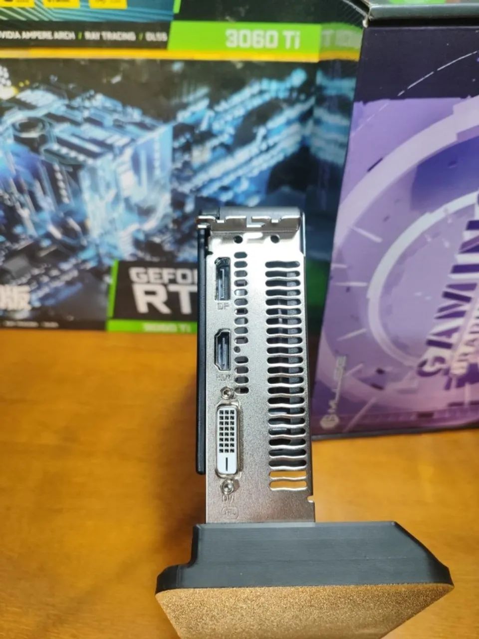 PLACA DE VIDEO RX 590 8GB MLLSRE - GARANTIA 3 MESES - Placas de