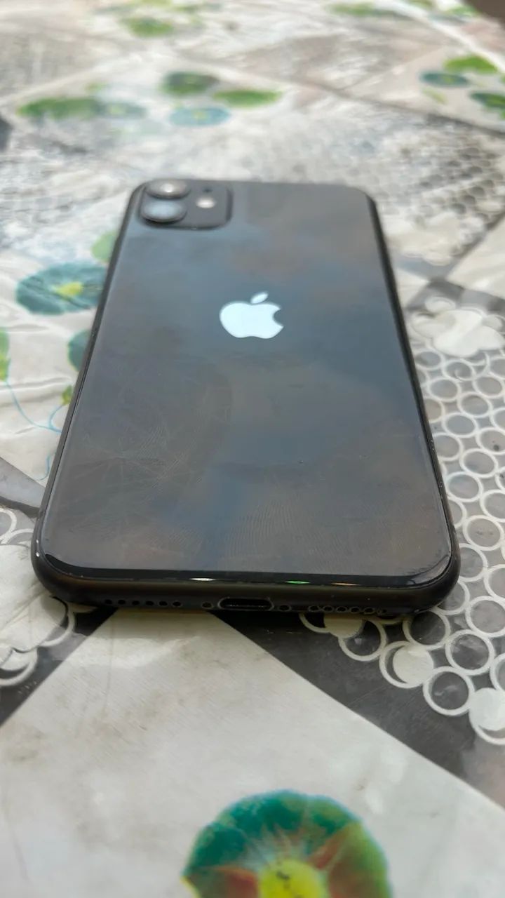 Vendo iPhone 11  - Foto 3
