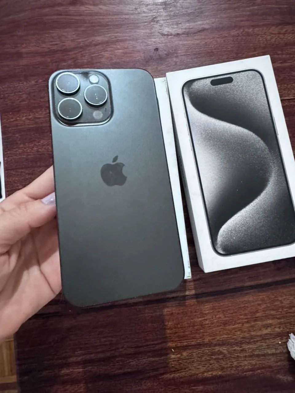 iPhone 15 Pro Max - Foto 5