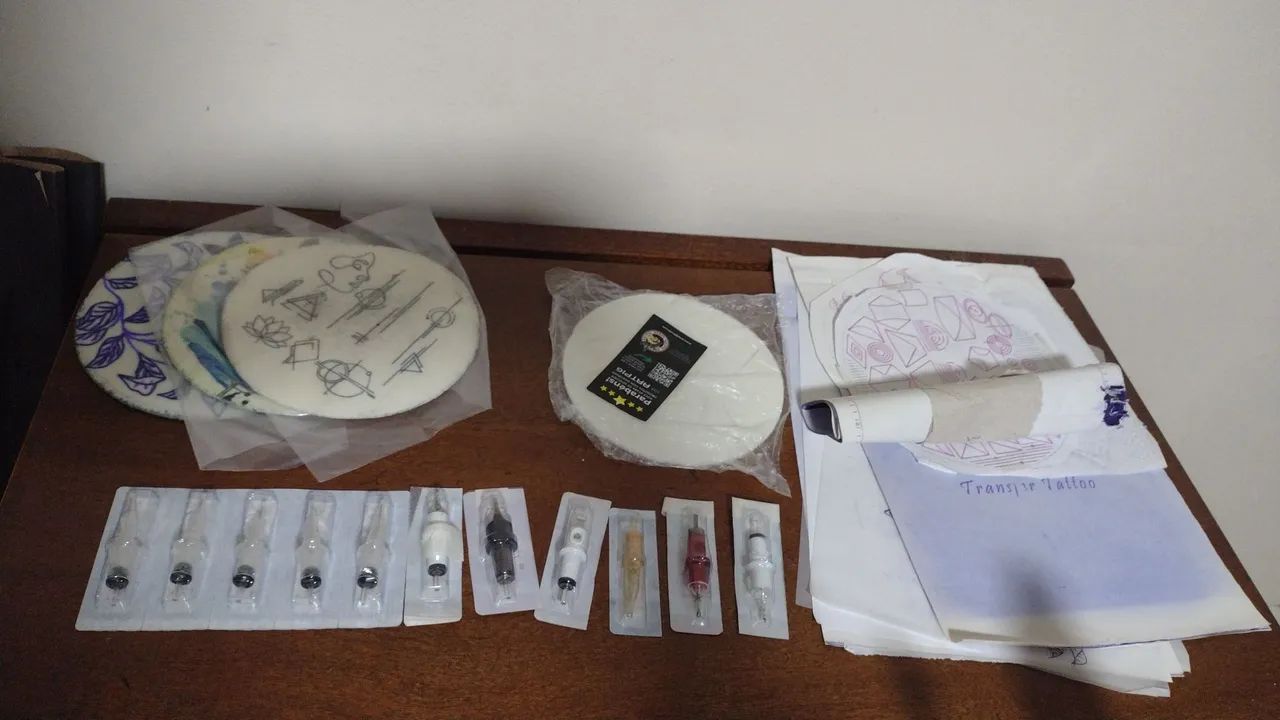 Mesa articulada + kit tattoo tatuagem  - Foto 3