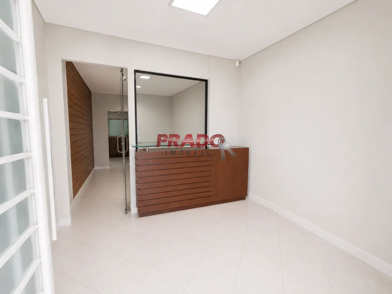 Sala para alugar em Maringá, Zona 08, com 75 m² - Foto 4