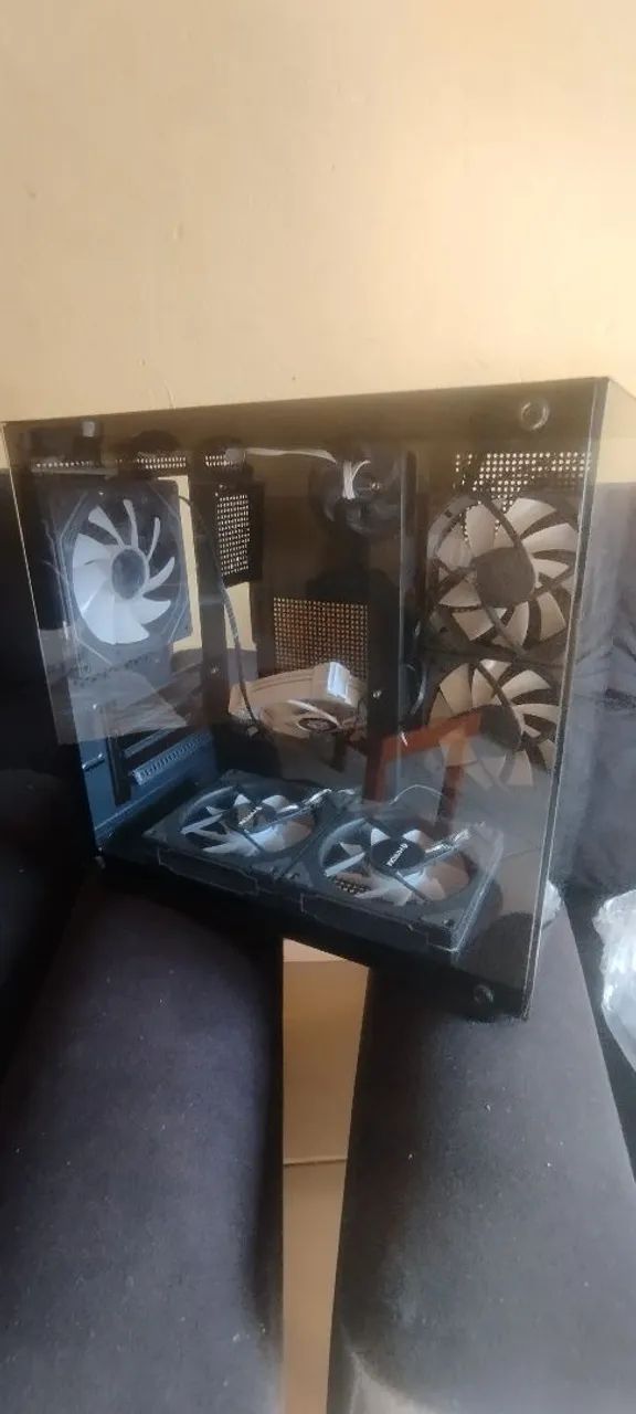 GABINETE AQUÁRIO + FANS