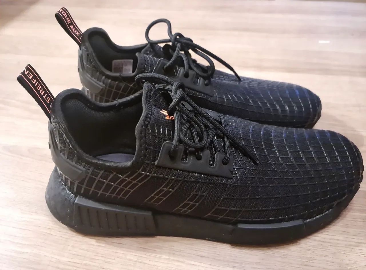 Adidas NMD R1 Preto TAM 41