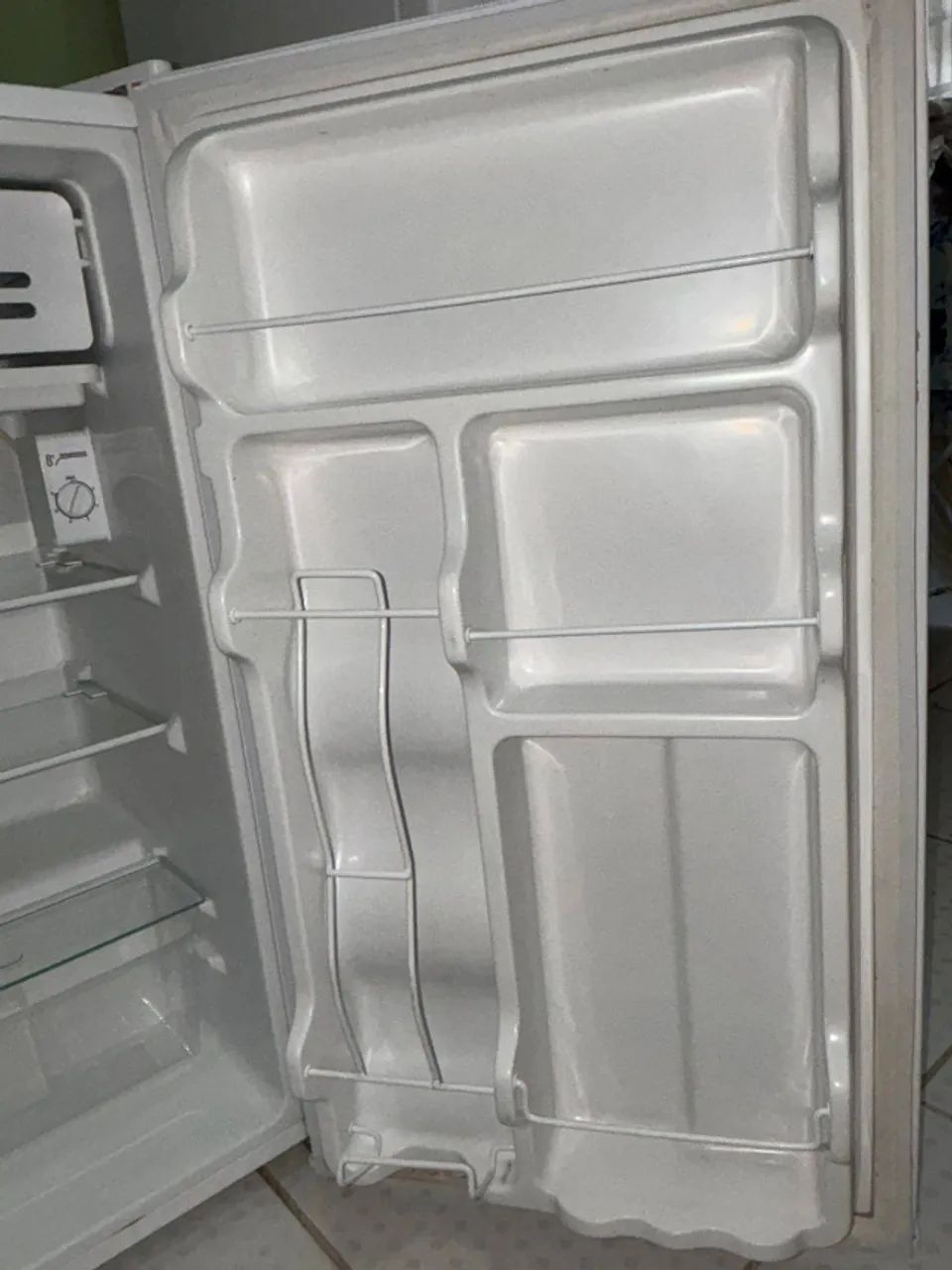 Frigobar Midea - Foto 3