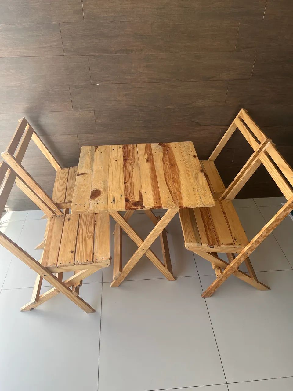 Mesa com 4 cadeiras - Foto 4