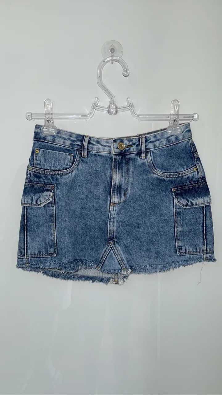 Saia Jeans Cargo com Bolsos Laterais - Tam. 38