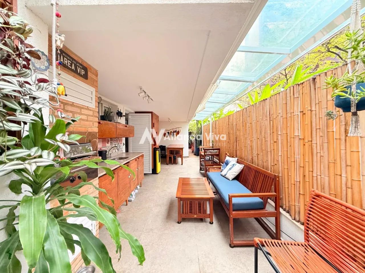 Botafogo | Apartamento 3 quartos, sendo 2 suites