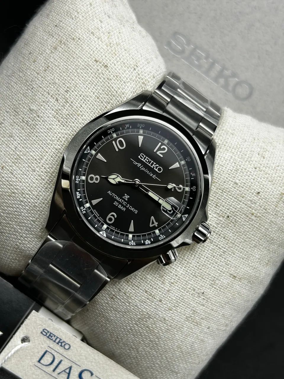 Relógio Seiko Prospex Alpinist (modelo SPB505)