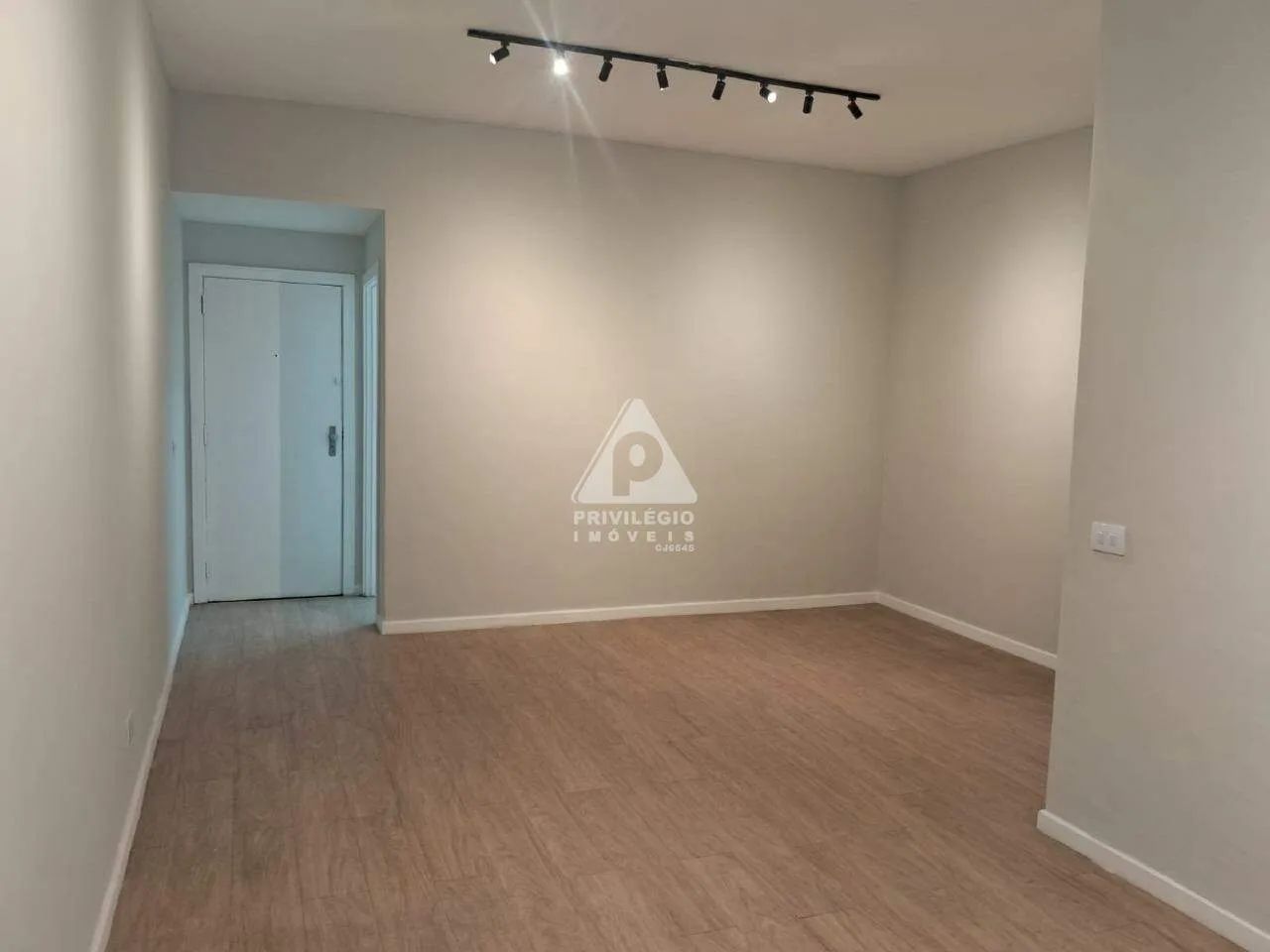 2 QUARTOS, SUÍTE E VAGA. - Foto 3