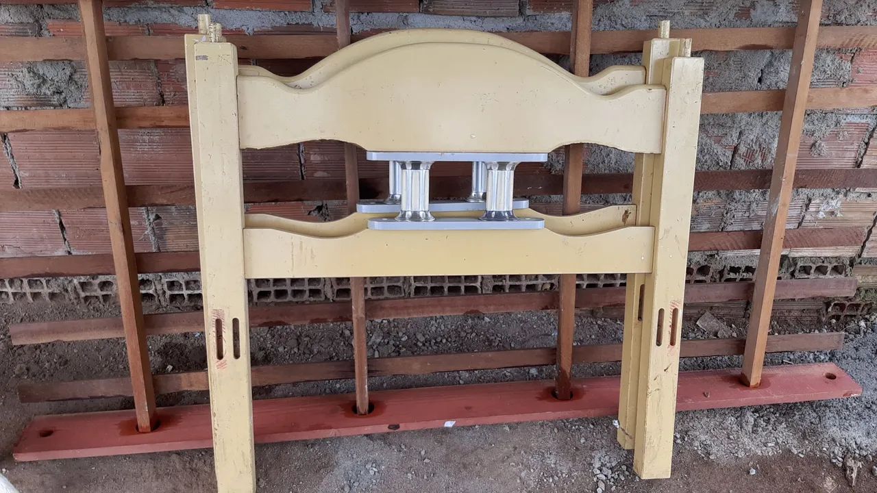 Cama solteiro  perfeito  estado - Foto 2