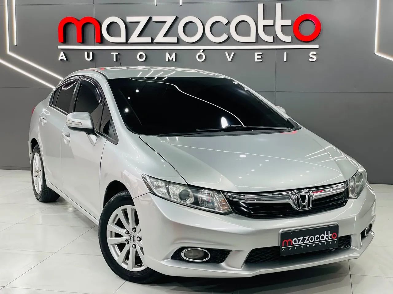 Honda Civic Civic Sedan LXR 2.0 Flexone 16V Aut. 4p 2014