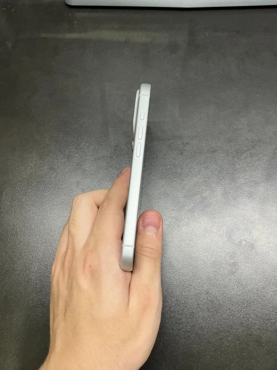 iPhone 17 Pro 256gb Prata - Foto 2