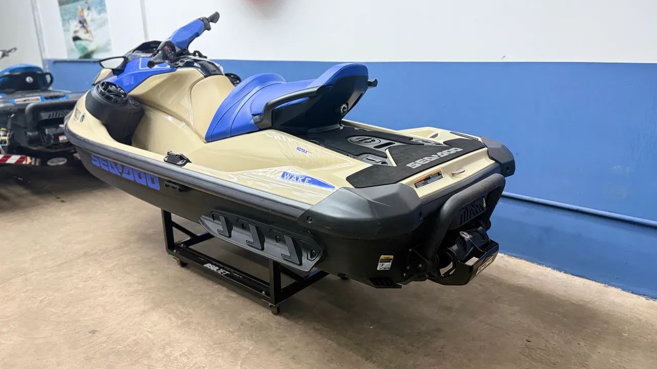 Jet Ski Seadoo Wake 170 2025 - Oportunidade  - Foto 5