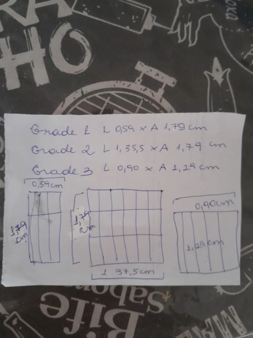 Grades de Alumínio 436556358055383041