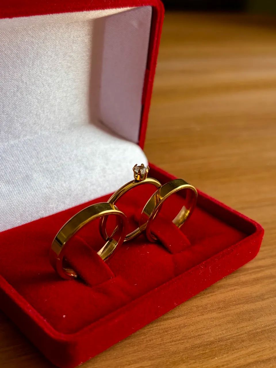 Aliança de compromisso banhada a ouro 18k. Par R$80. - Foto 3