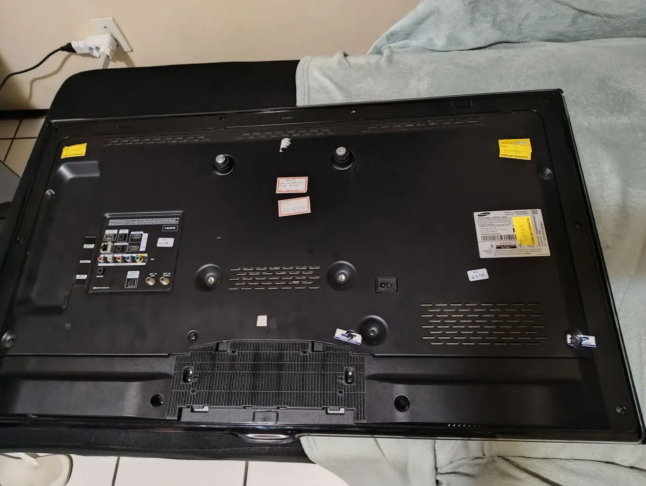 Vendo TV 40 polegadas ( COM DEFEITO) - Foto 2