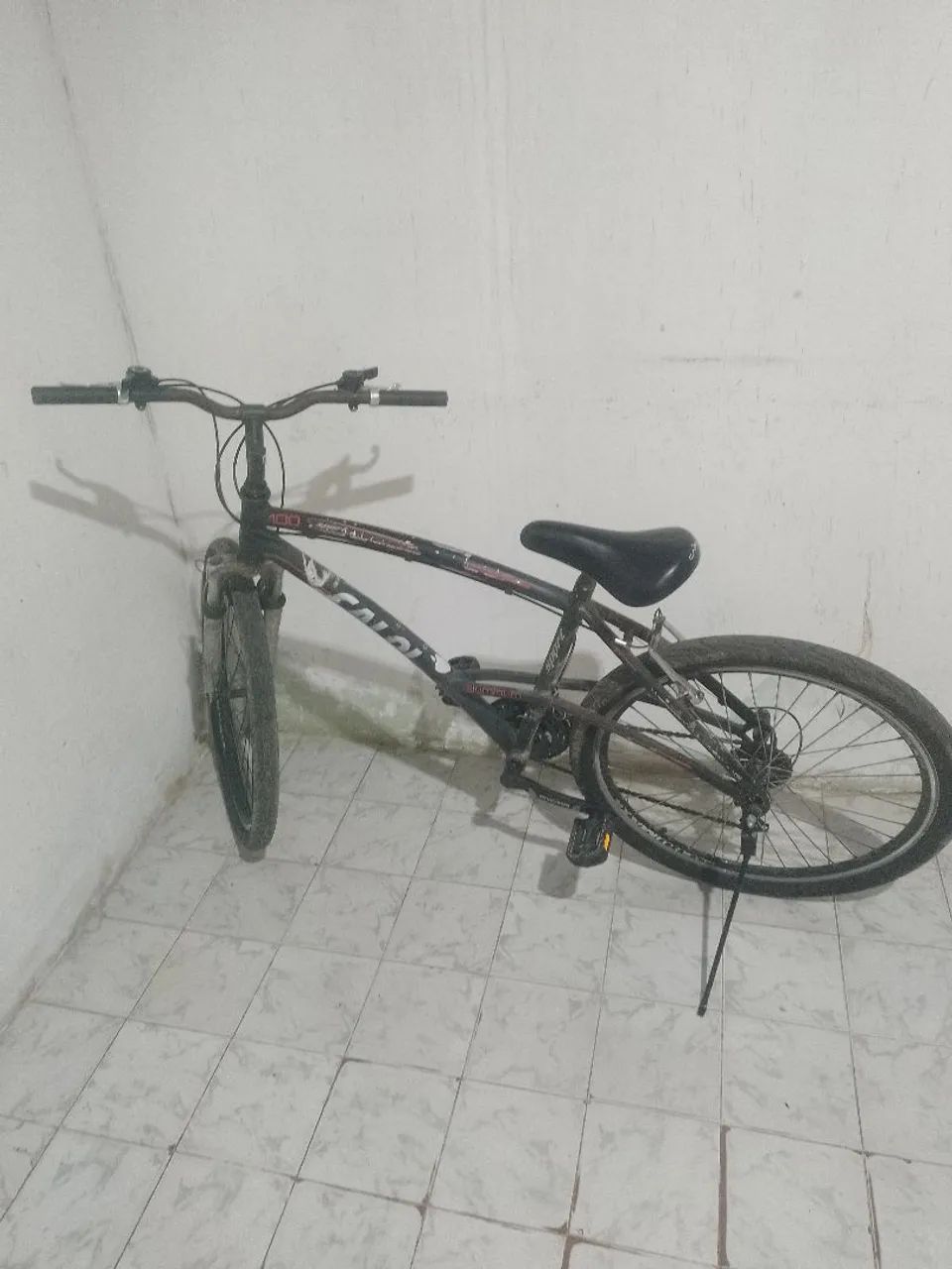 Vende se bicicleta 