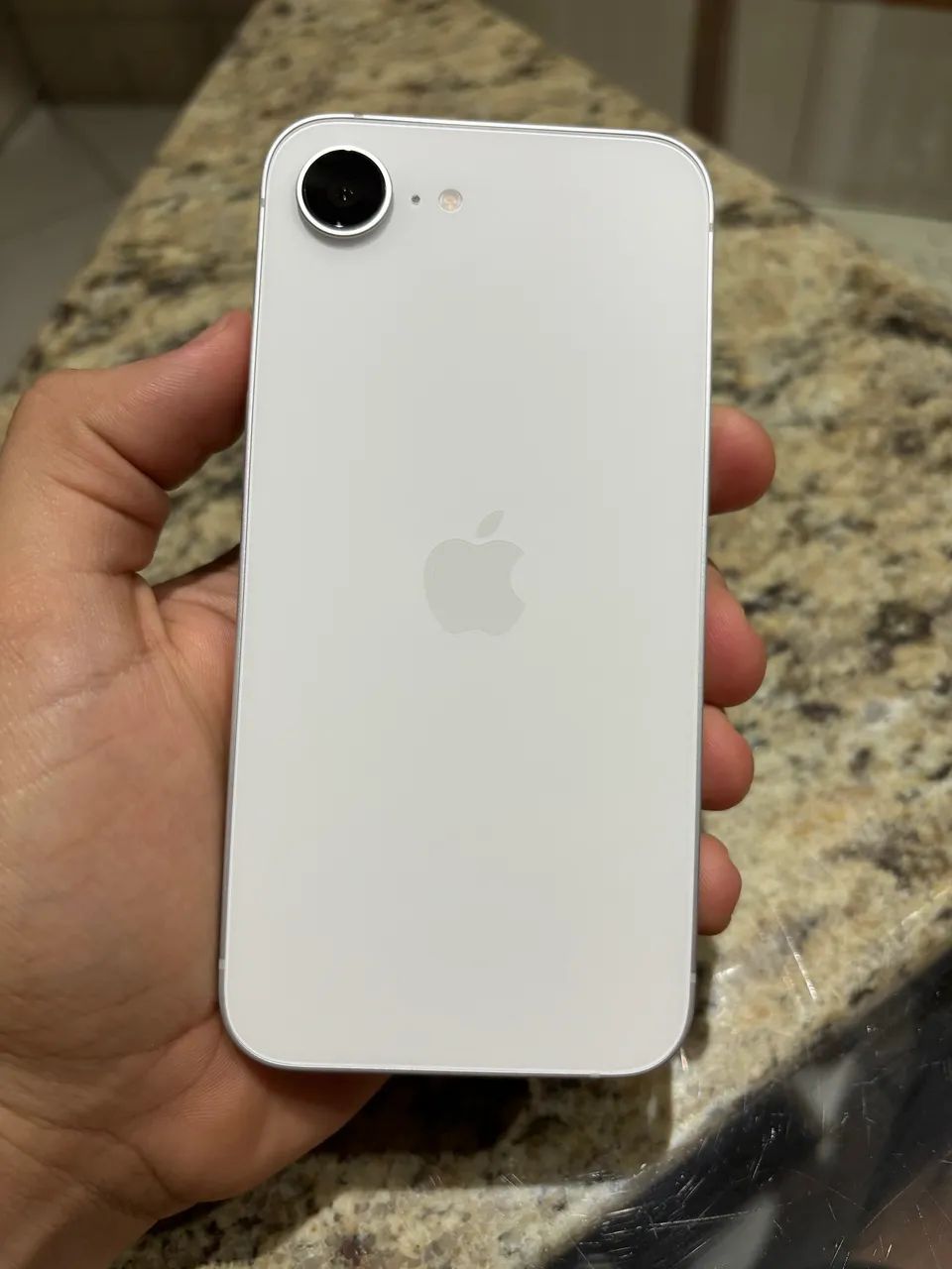 iPhone 16e Branco - 256GB | Impecável | Bateria 100% | Garantia - Foto 2