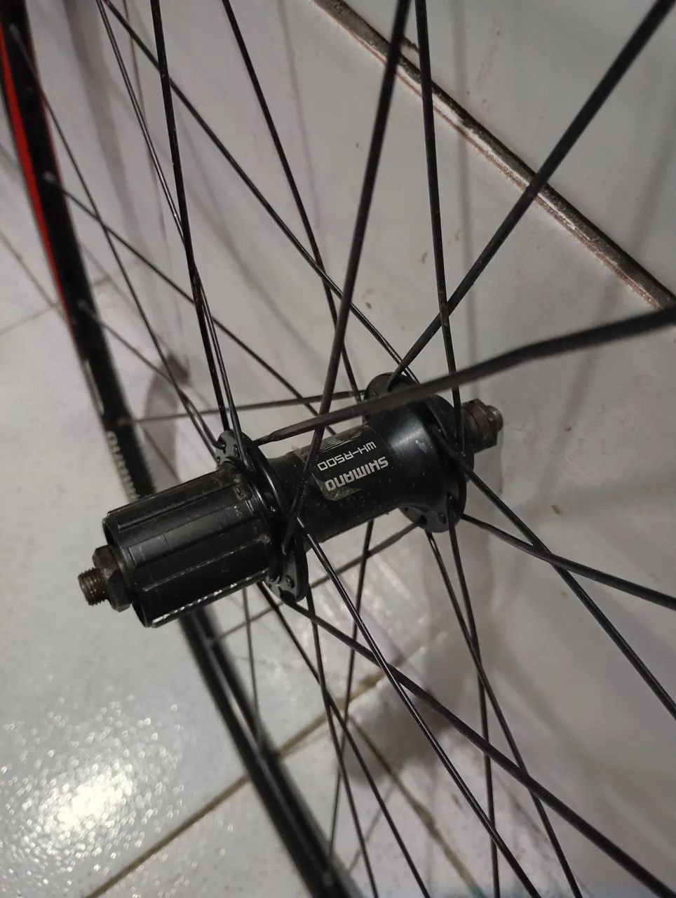 Roda Shimano speed - Foto 4