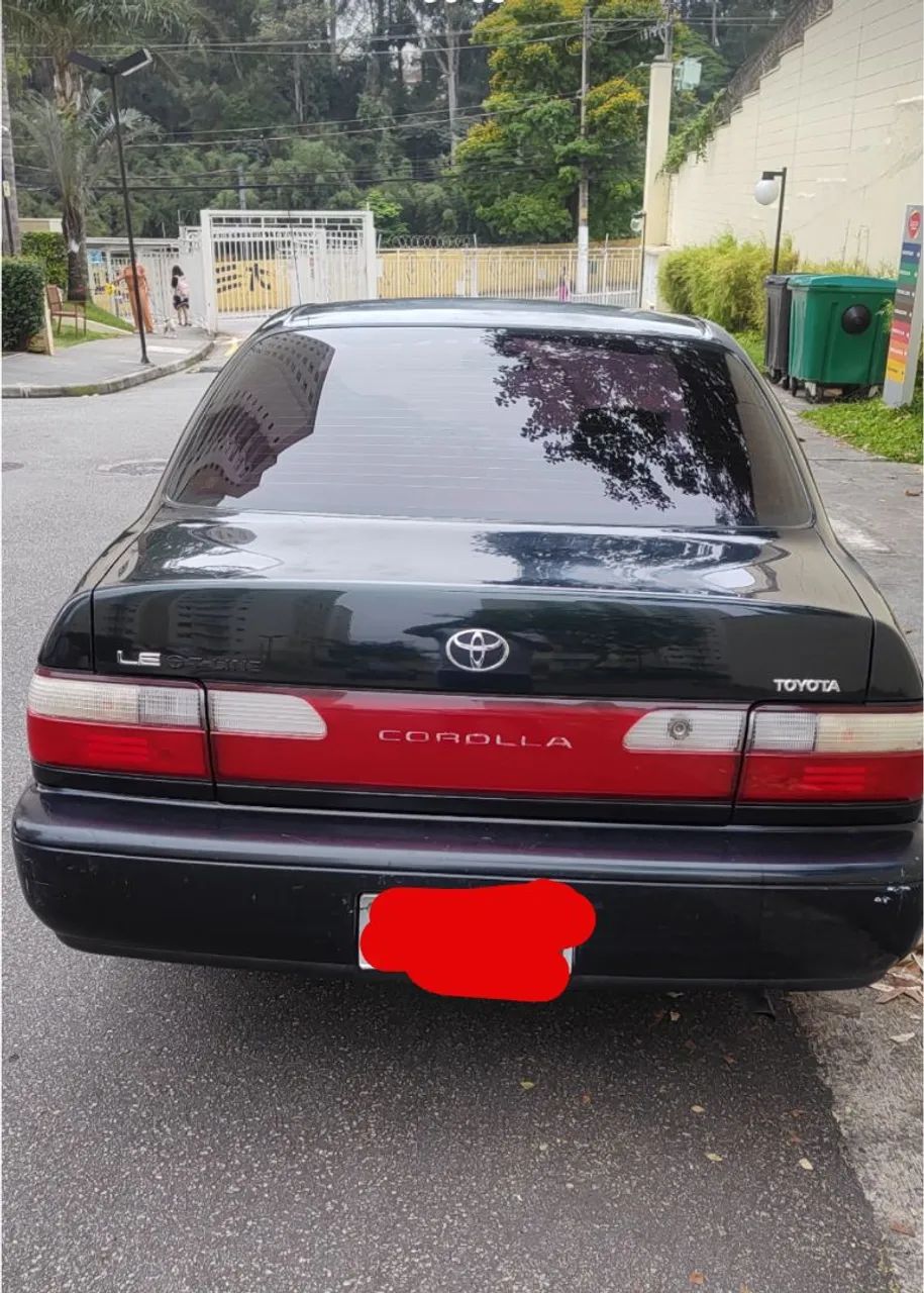 Toyota Corolla LE 1.8 1996