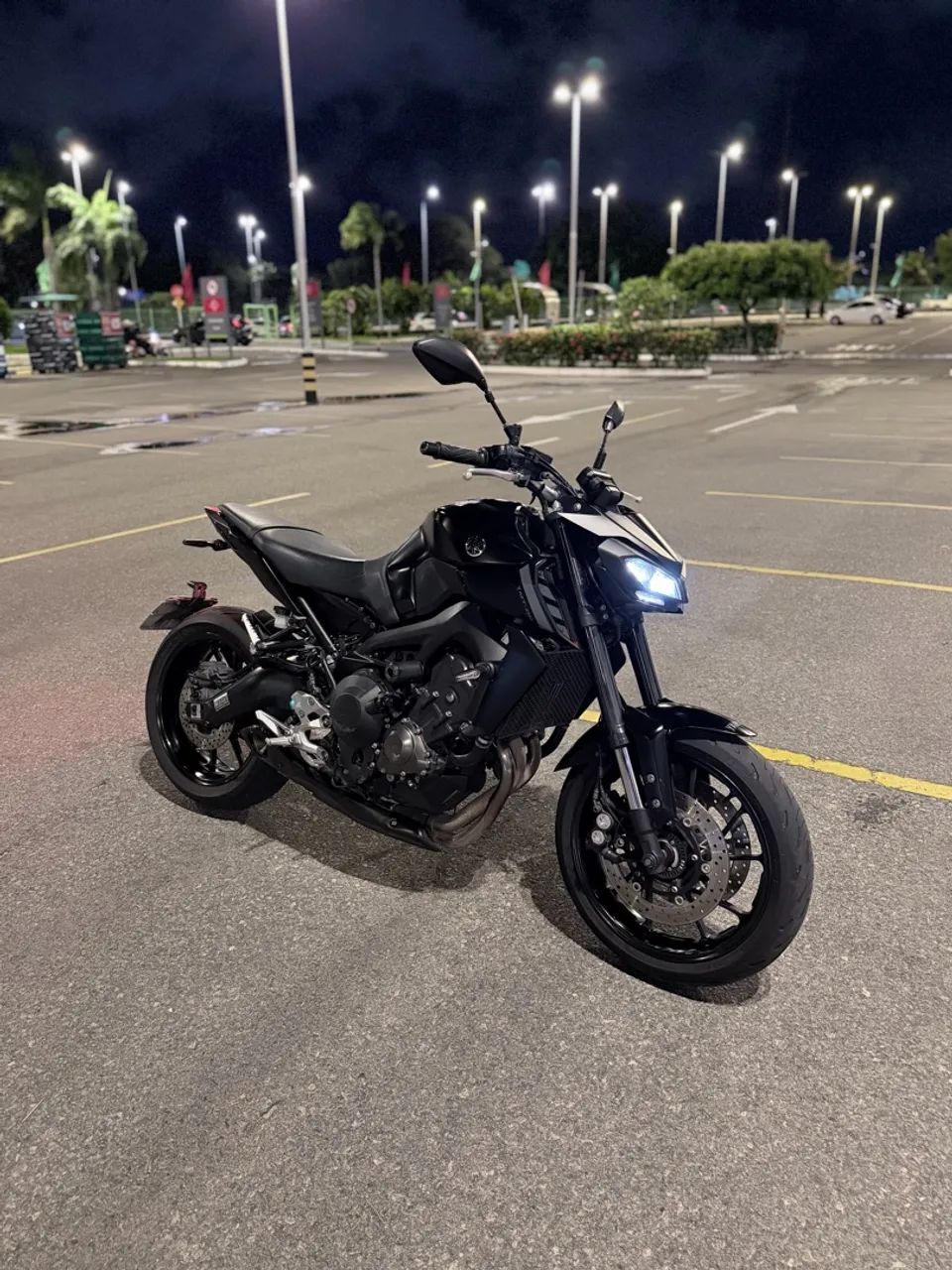 YAMAHA MT09 - 2022 **  - Foto 2