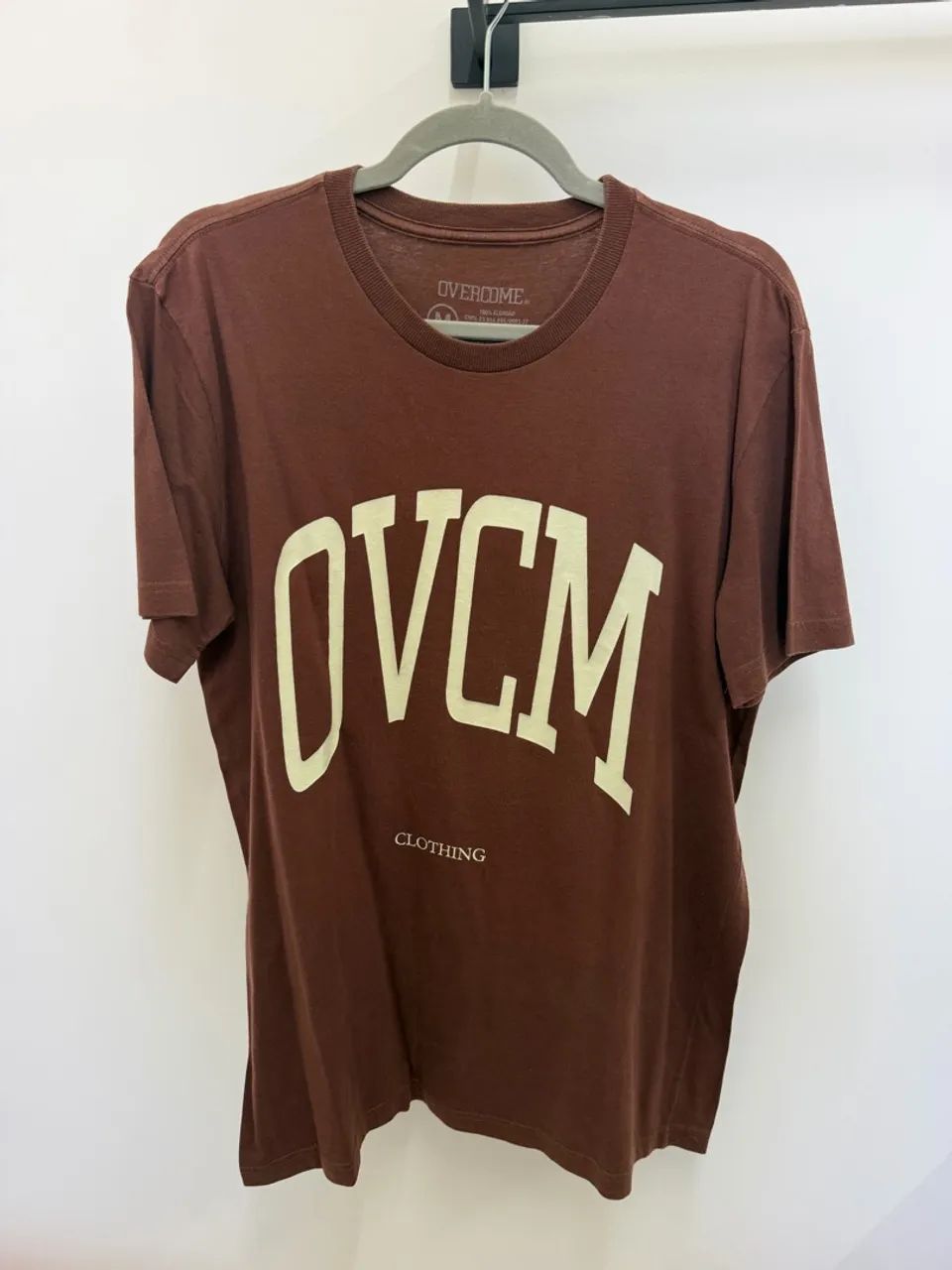 Camiseta Overcome