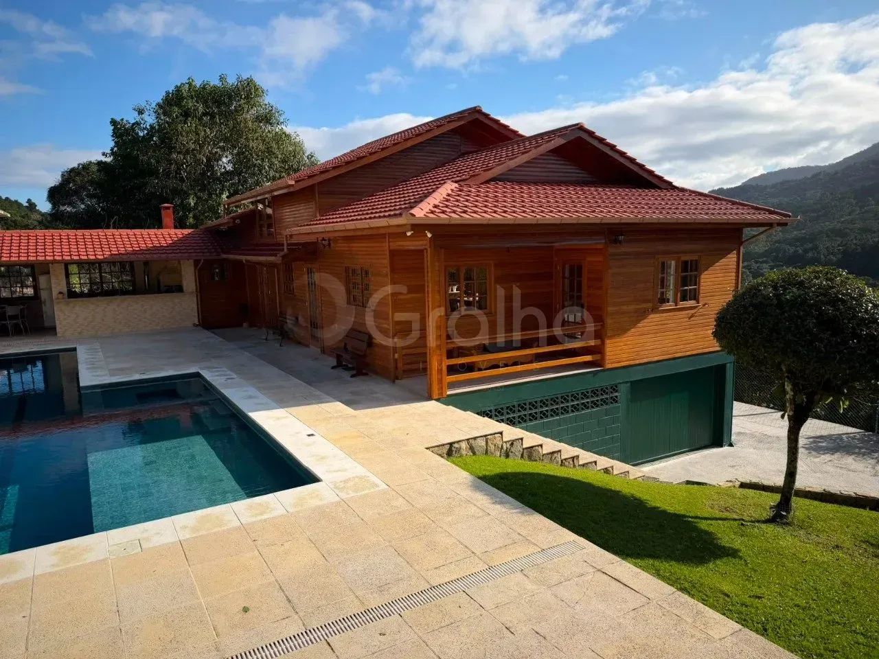 Imóvel para venda possui 360 metros quadrados com 4 quartos em Itacorubi - Florianópolis - - Foto 4