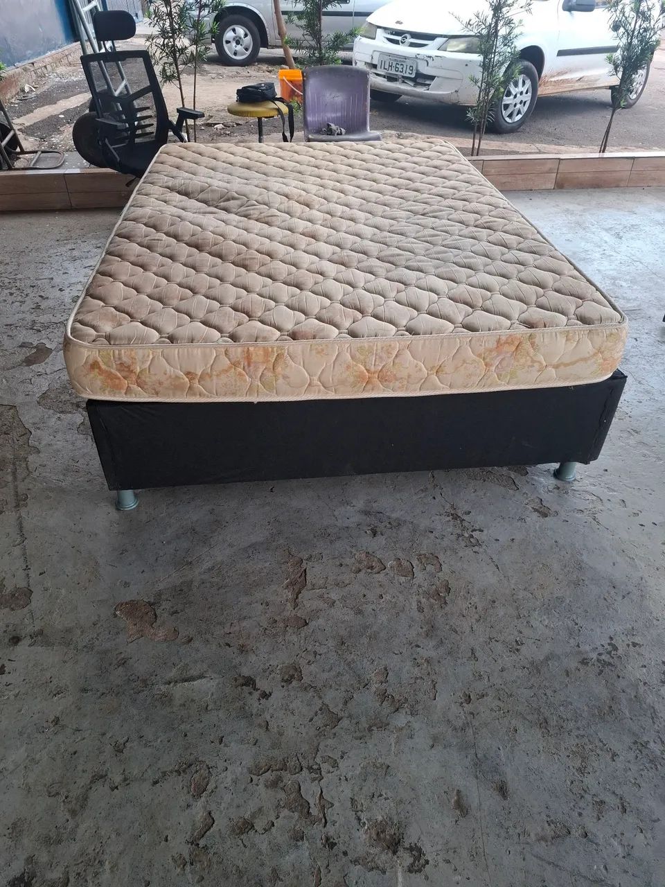 Cama Box casal com colchão  - Foto 3