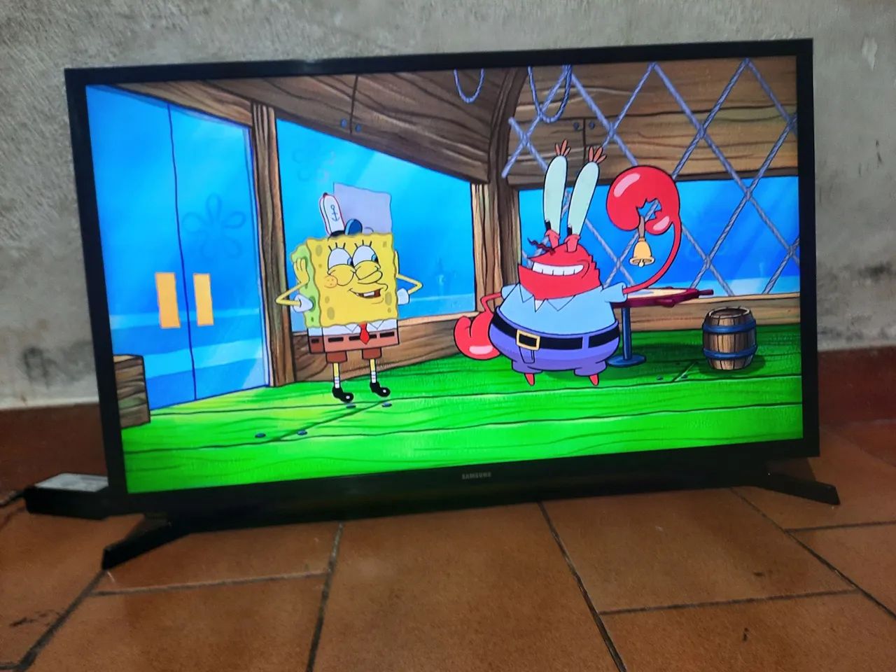 Tv Samsung  smart  32 polegada - Foto 3