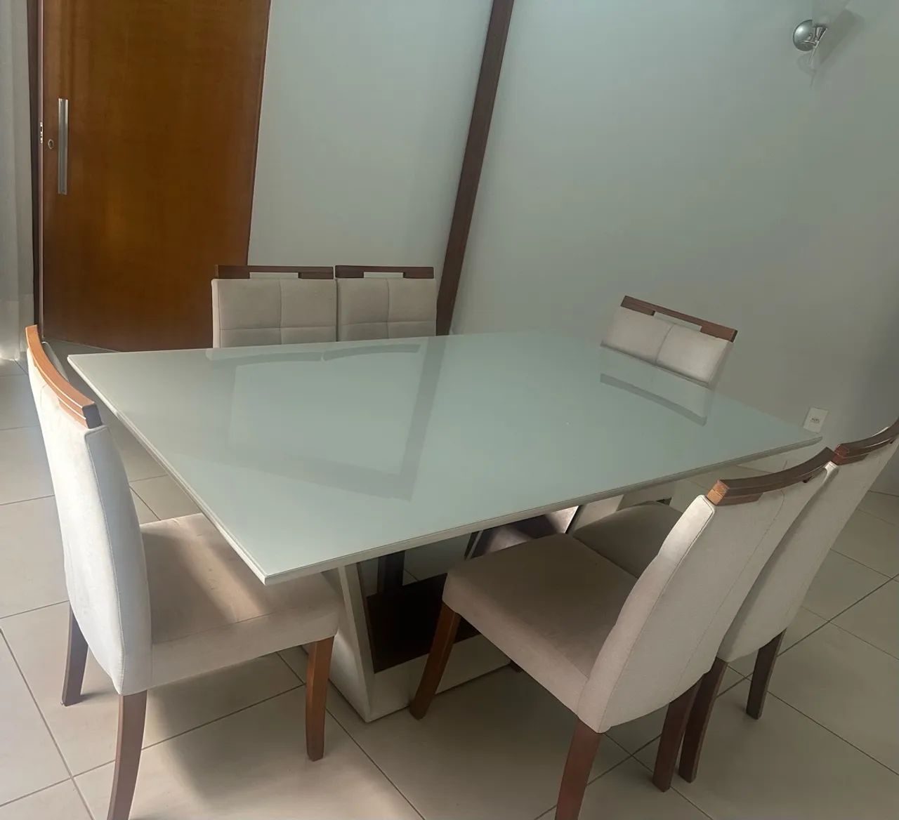 Conjunto jantar mesa cadeiras e aparador - Foto 2
