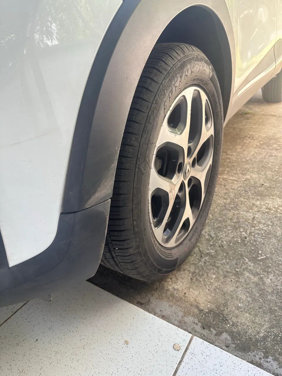 Renault Captur CAPTUR Intense 1.6 16V Flex 5p Aut. 2019