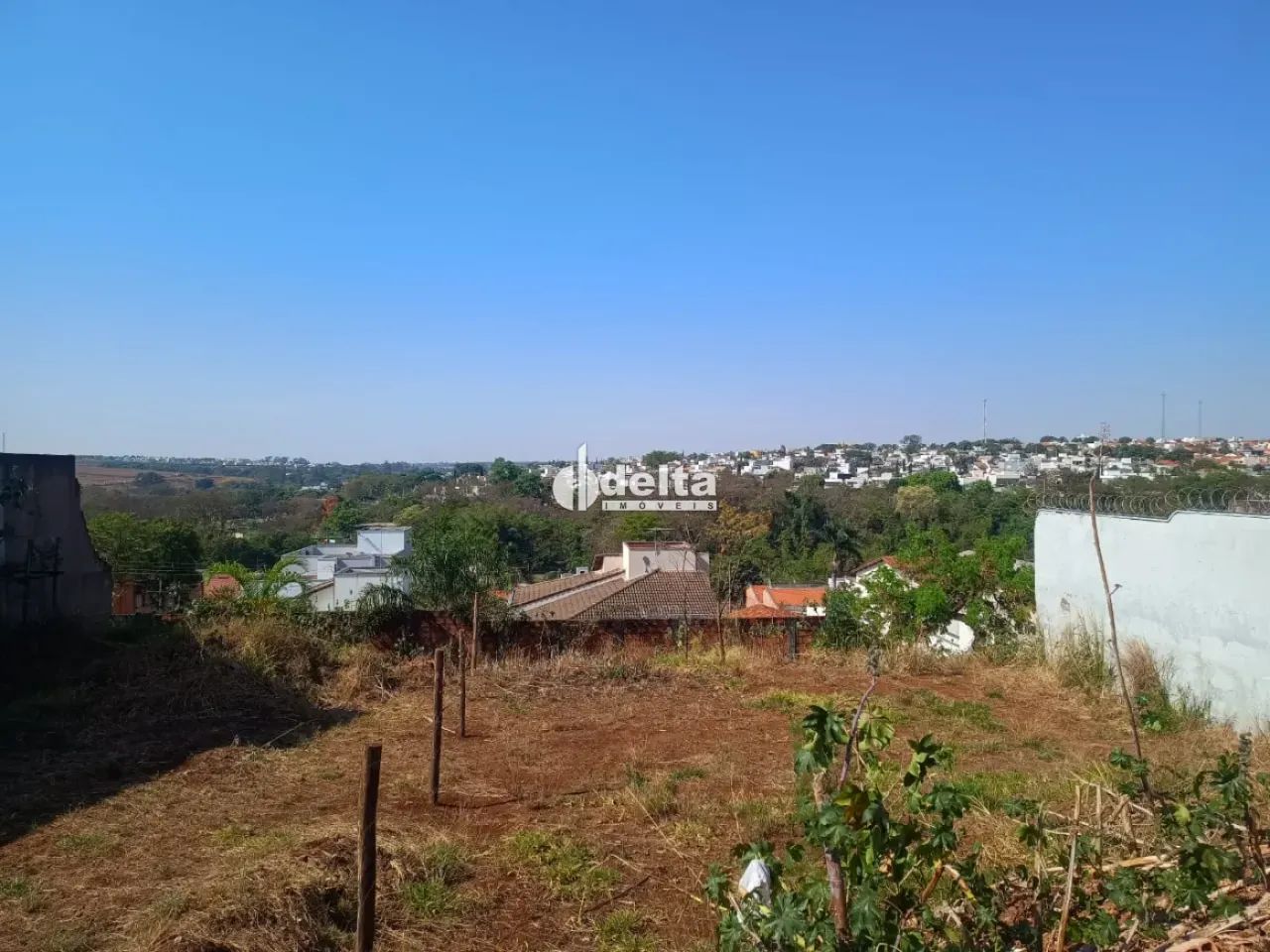 Terreno Padrão em Uberlândia - Foto 4